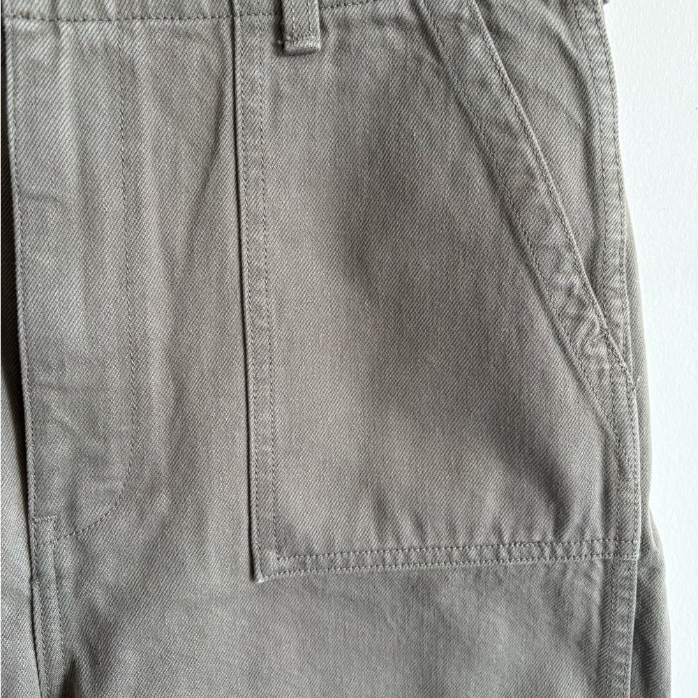 Denim Forum Joni Bermuda Shorts - 100% cotton in olive/khaki - Picture 3 of 12